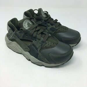 Nike Women's Sneakers Green Size 5 Air Huarche Run 2017 PRM Python Khaki 683818